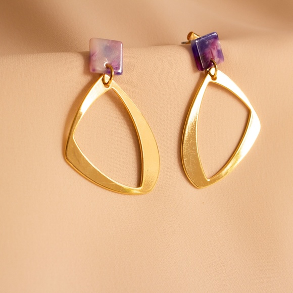 Triangle Drop - Picture 5 of 6